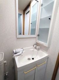 独立洗面台もございます♪