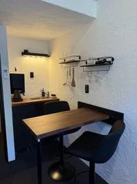 食器・調理器具完備のキッチン