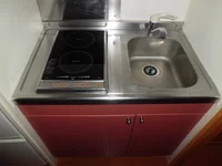 2口電気コンロ付流し台。