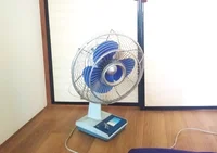 レトロな扇風機もあります♪