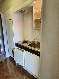 写真は303号（IHコンロに変更予定）