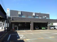 八十二銀行飯山支店まで1800m