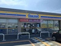 ミニストップ様まで284m