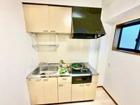 ※撮影用の観察植物・食器調理器具・雑貨類等はございません。※写真は現況優先