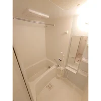 家具家電等、設置前の室内写真となります。