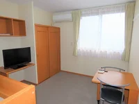 2階はカーペットのお部屋です