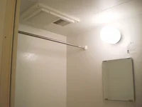 浴室乾燥機付き