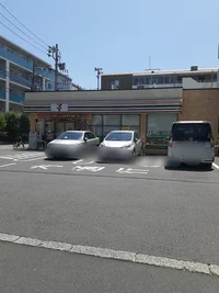 セブンイレブンまで350m