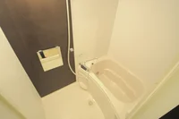 浴室乾燥機付 おしゃれなカラーパネル採用