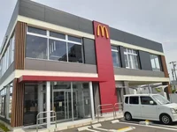 マクドナルドまで500m