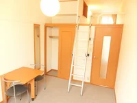 2階じゅうたん