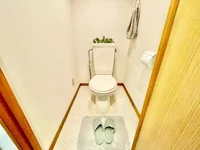 ※撮影用の観察植物・食器調理器具・雑貨類等はございません。※写真は現況優先