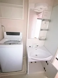 独立洗面台