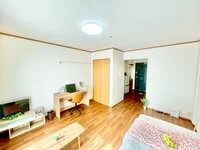 ※撮影用の観察植物・食器調理器具・雑貨類等はございません。※写真は現況優先