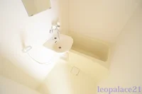 備品や設備仕様は号室等により異なります現地をご確認下さい。