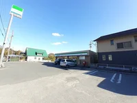 ファミリーマート高知蒔絵台店まで1045m