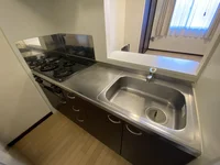 設備仕様は号室により異なる為、現況を優先致します。