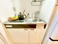 ※撮影用の観察植物・食器調理器具・雑貨類等はございません。※写真は現況優先