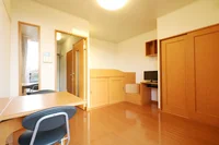 1Fはフローリング仕様・2Fは絨毯仕様になります。