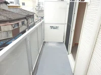 バルコニー付き物件は外干ししたい方にオススメ!