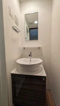 独立洗面台付き♪洗濯機も♪