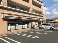 セブンイレブンまで80m