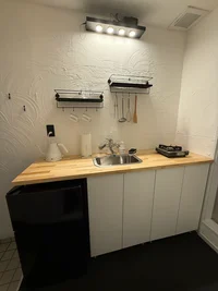 食器・調理器具完備のキッチン