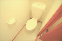 清潔なトイレをご用意いたしております。