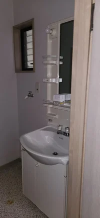 独立洗面台あります。