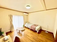 ※撮影用の観察植物・食器調理器具・雑貨類等はございません。※写真は現況優先