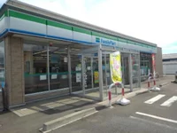 ファミリーマート信州中野江部店まで240m