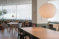 ちょっと疲れた時は、気分転換にラウンジスペースへ（※別施設のイメージ）