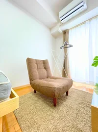 ソファー付きで快適