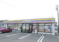 ミニストップ八戸ニュータウン店まで850m