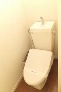 温水洗浄便座設置済み