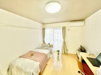 ※撮影用の観察植物・食器調理器具・雑貨類等はございません。※写真は現況優先