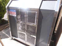 敷地内にゴミ庫が設置されておりゴミ捨てに便利です