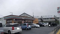 セブンイレブン原町北町店まで240m