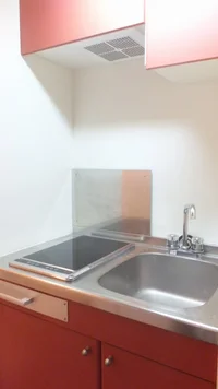 2口の電気コンロ付き