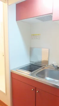 2口の電気コンロ付き