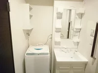 独立洗面台