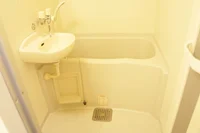 バス・トイレ独立タイプです♪