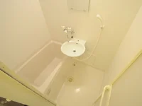 雨の日にも便利な浴室乾燥機付き！