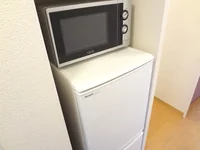 電子レンジ、冷蔵庫