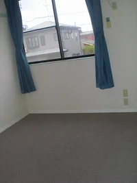 同タイプ部屋の写真となり設備等は現況と異なる場合があります。