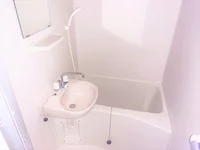 「同タイプの部屋の写真です」「現況優先」