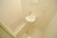 バスとトイレは完全個別です。