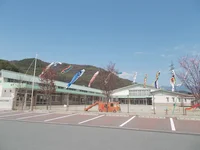 玉川どんぐり保育園まで300m