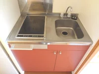 安心安全の電気コンロ、加熱力はばっちりのラジエントヒーター！