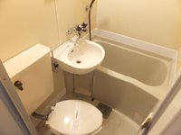 号室によって間取りや設備は異なります。